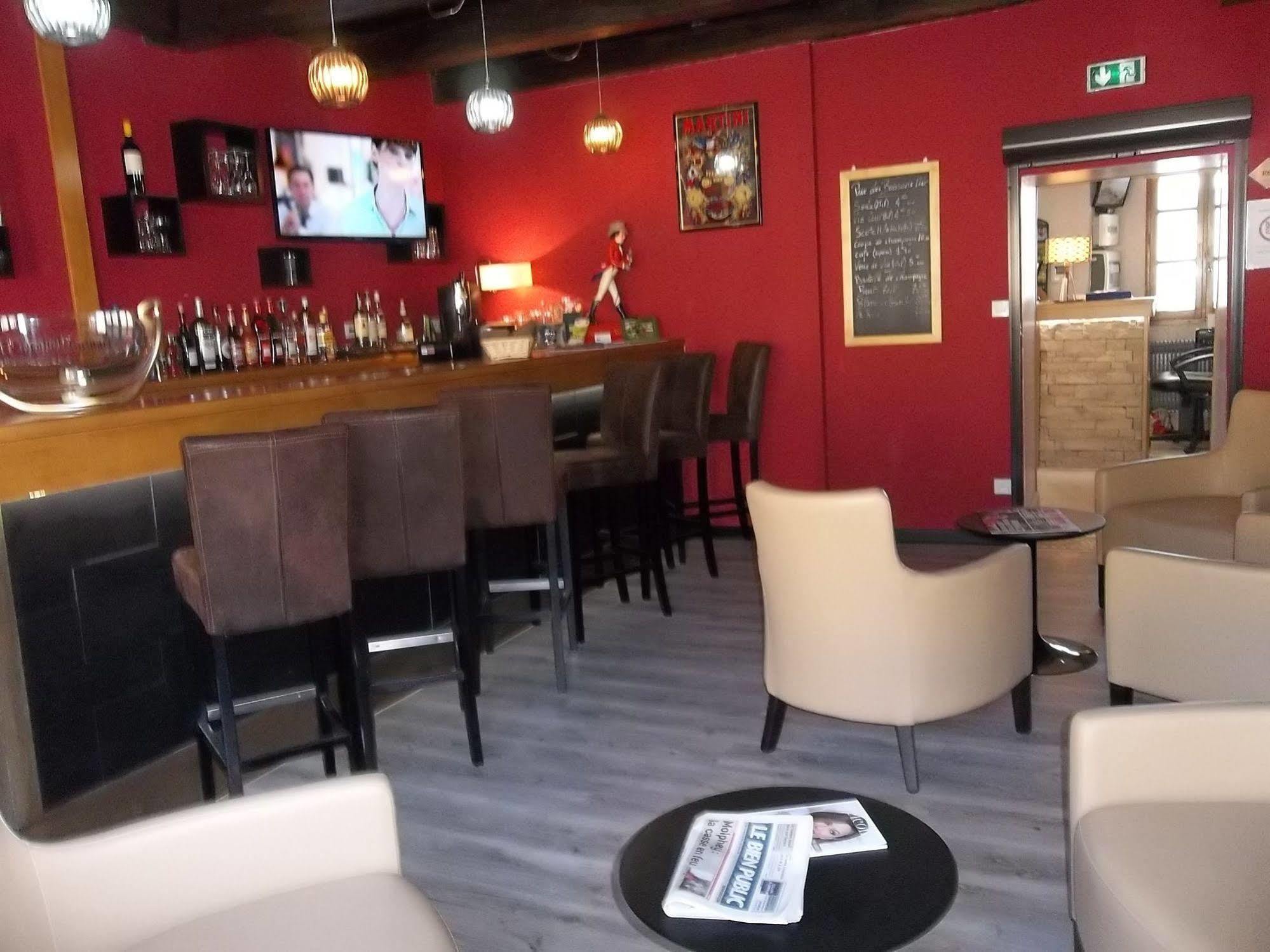 Arc-sur-Tille Logis L'Hotel D'Arc מראה חיצוני תמונה